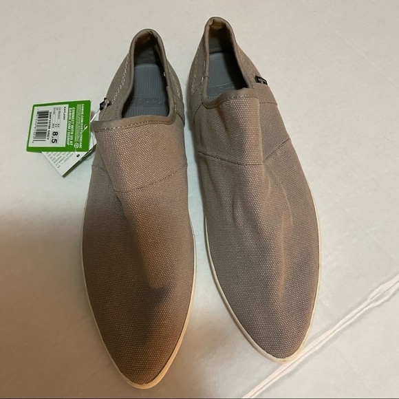 sanuk Katlash Pointed Bootie style, Removable antimicrobial footbed, size 8.5 - Picture 3 of 6